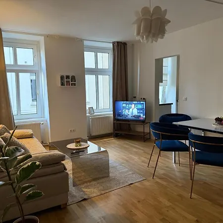 Urban Base Appartement *