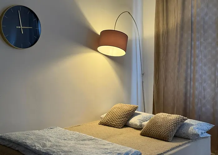 Urban Base Apartamento *