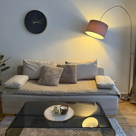 Urban Base Apartment Berlin